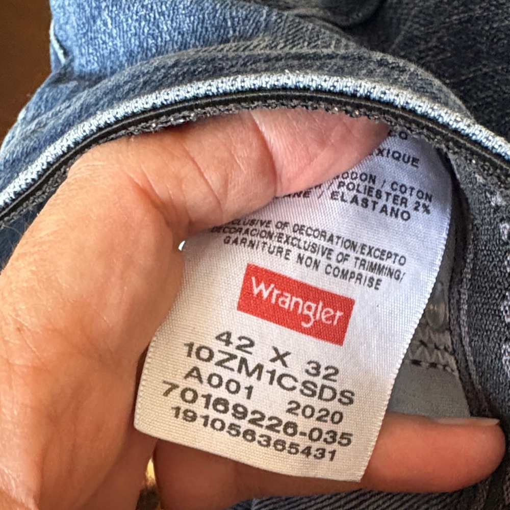 Wrangler Men's Straight Blue Jeans - Picture 8 of 8